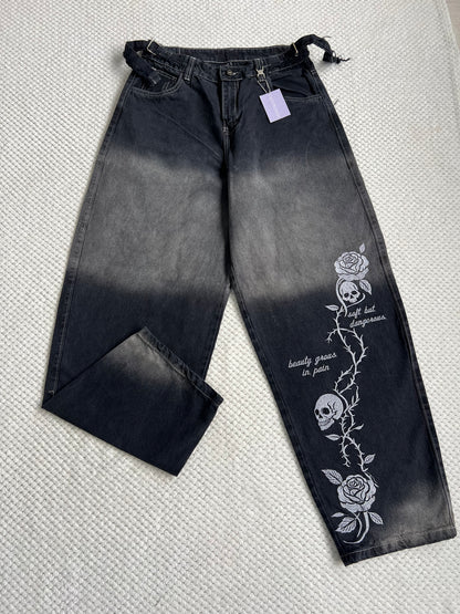 Jeans Rígido con bordado