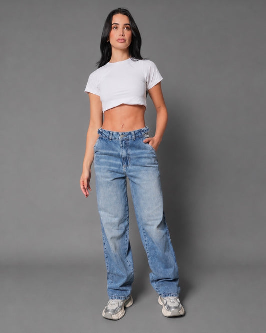 Jeans clásico con correas ajustables