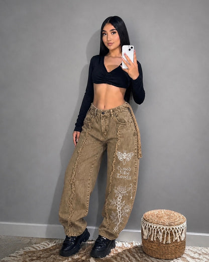 Pantalón Rígido ajustable en la cintura con bordados