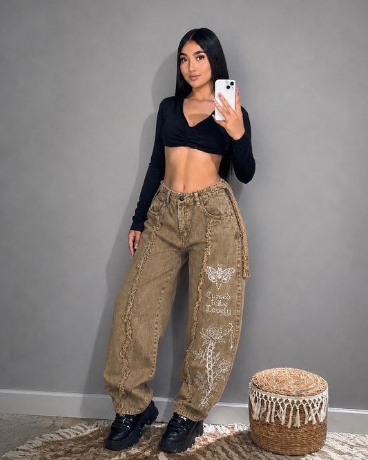 Pantalón Rígido ajustable en la cintura con bordados