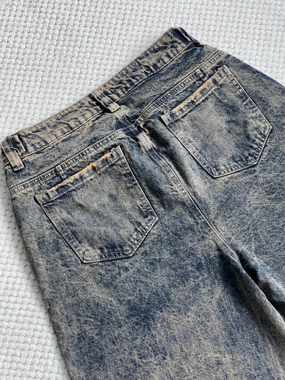 Pantalón ancho rígido